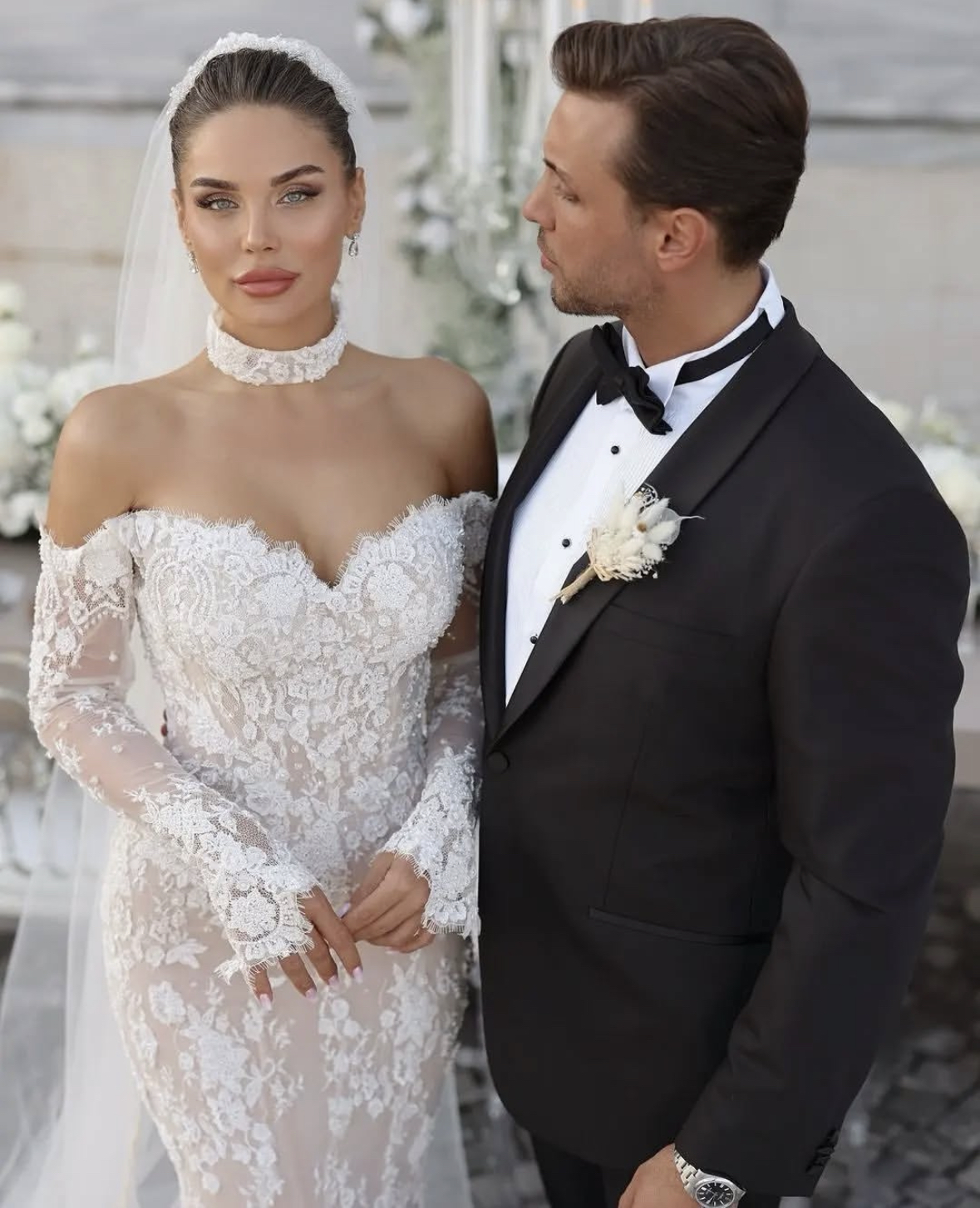 Elegant Arabic Dubai Lace Mermaid Wedding Dresses With Detachable Long Sleeves Sweetheart Neck Champagne Lining With Ivory Boho Bridal Gowns 2025 Vest