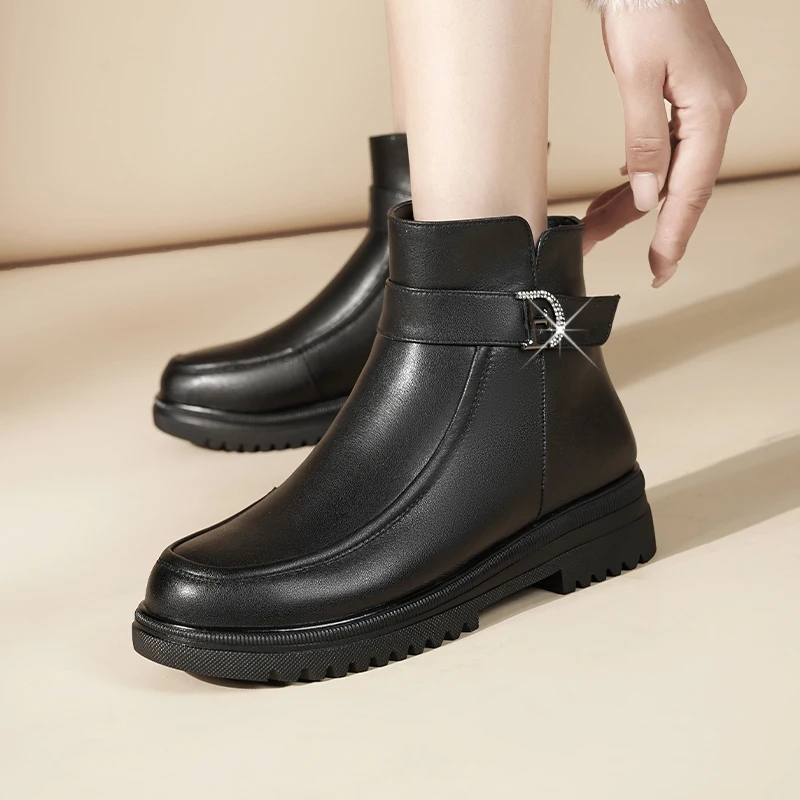 AIYUQI Women's Snow Boots Genuine Leather Winter Mom Boots Anti Slip Large Size Natural Wool Women's Ankle Boots