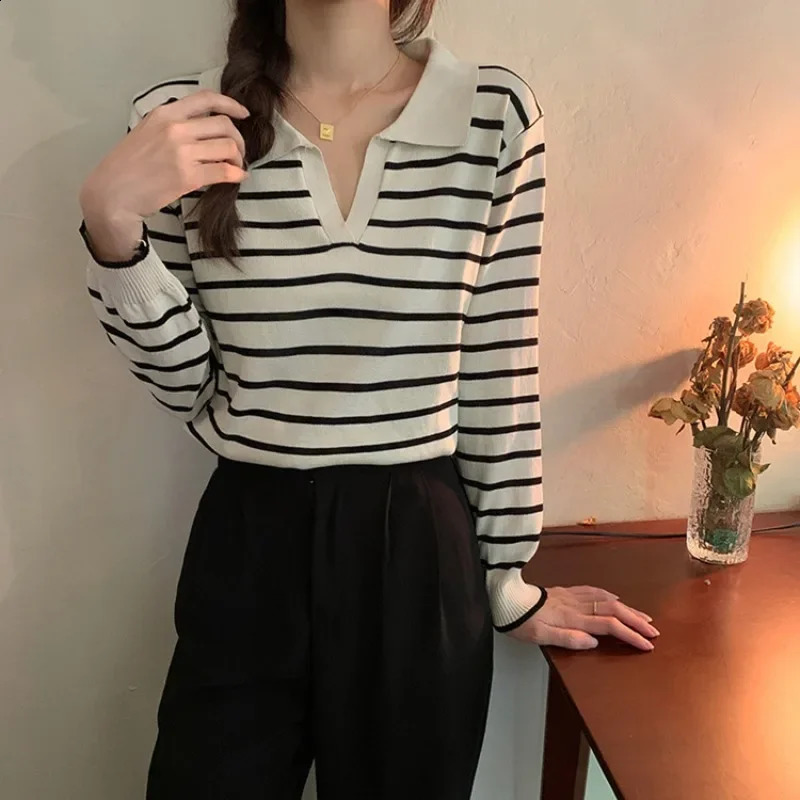 Fashion Striped Tshirt Casual Pullover Knitwear Women Spring and Autumn Underwear Korea Style Premium Sweater Female 241227