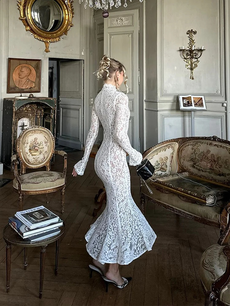 Womens Sexy Lace Hollow Fishtail Long Dresses White Elegant Round Neck Sleeved Vestido Female Chic Slim Fit Gowns 241231