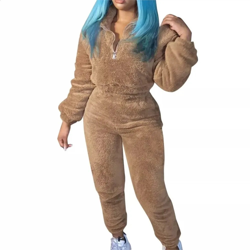 Fashion and casual solid color plush womens set for autumn and winter ultra short jacket ultra-thin warm sports Trouser girls 2-piece set 241230