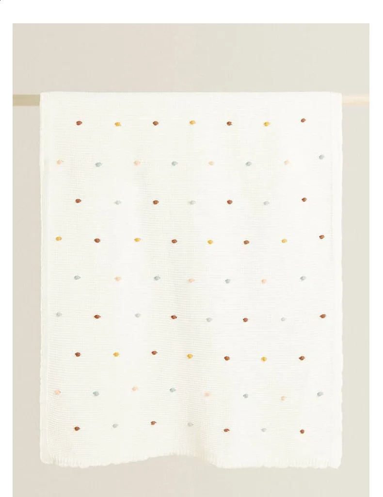 Knitted for born Baby Swaddle Wrap Crib Stroller Blanket Sofa Throw Blankets Cotton Baby Items Mother Kids 241227