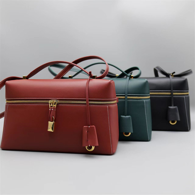 10A Quality Ladies Cosmetic Bag One Shoulder Tote Bag Crossbody Lunch Box Bag Top Layer Cowhide Large Capacity Commuter Tote Bag