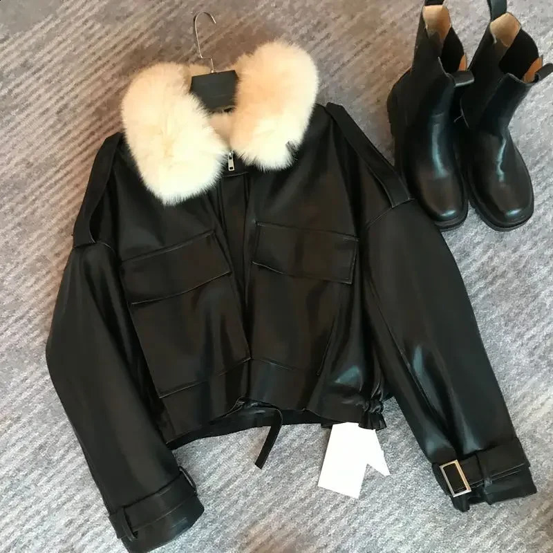 AutumnWinter Velvet Thickened Leather Jacket Women Clothing Short Detachable Rabbit Fur Collar Warm Black Coat Tops 241223