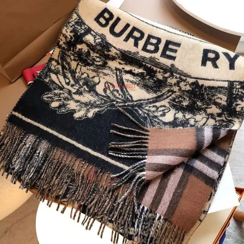 Designer Scarf Luxury brand Scarf 100% Cashmere wool Scarves Womens and mens Long Wraps Classic Plaid Women Man silk scarf warmth wintertime Scarf with brand box