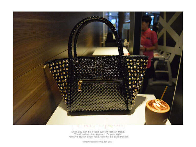 Fashion Dias Women Handbags Genuine Leather Female Dumpgs Shoulder Slung Bag Drill Lock Messenger Crossbody Bags