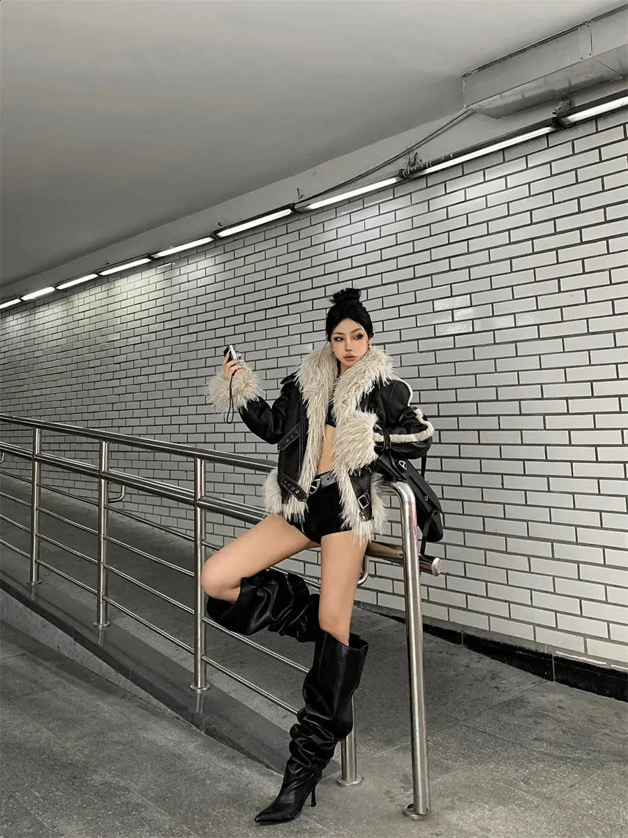 Faux Fur Collar Buckle Belt Leather Bomber Jacket Women Biker Moto Distressed Black Winter Coat Alt Grunge Streetwear 241223