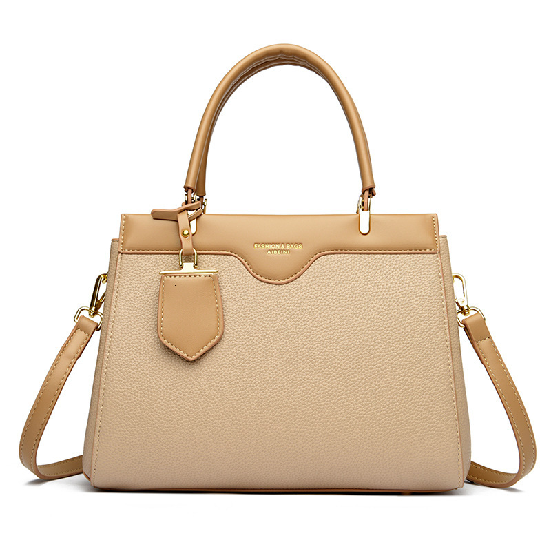 Advanced fashion genuine leather new women's crossbody bag, large capacity single shoulder handbag, versatile middle-aged mother bag