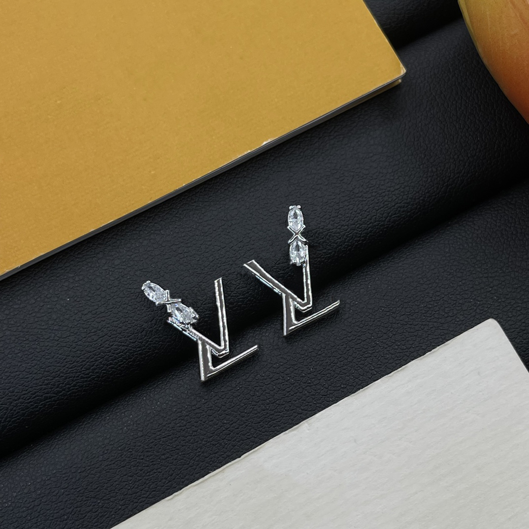 Silver earrings Stud designer for women stud gift earrings designer jewelry wedding party