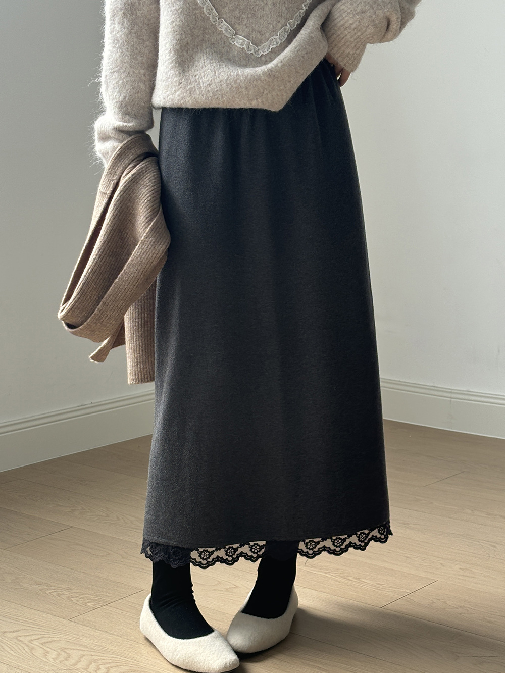 M5561 Lace High Waist Skirt Women Winter Soft Thickened Midi Skirt Back Slit A-Line Skirt