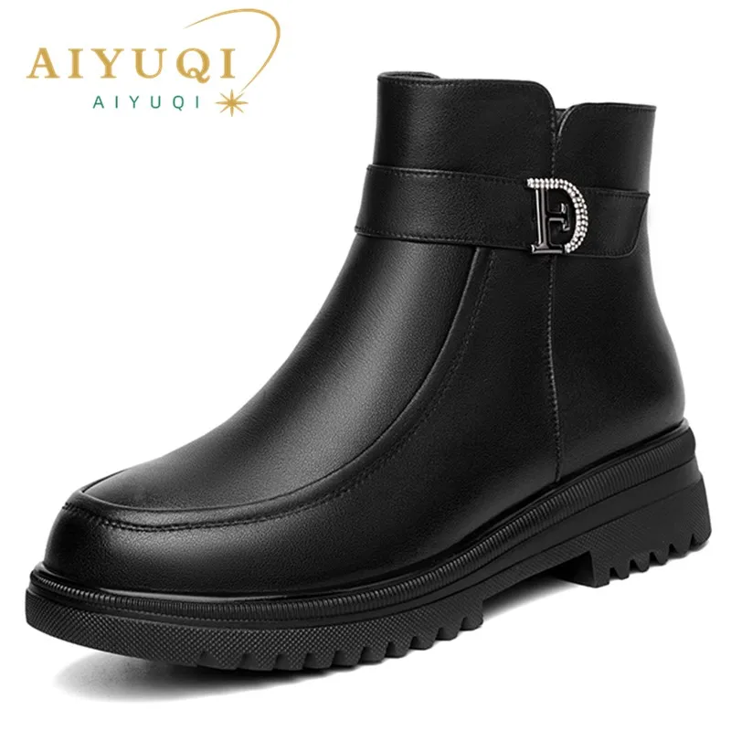 AIYUQI Women's Snow Boots Genuine Leather Winter Mom Boots Anti Slip Large Size Natural Wool Women's Ankle Boots