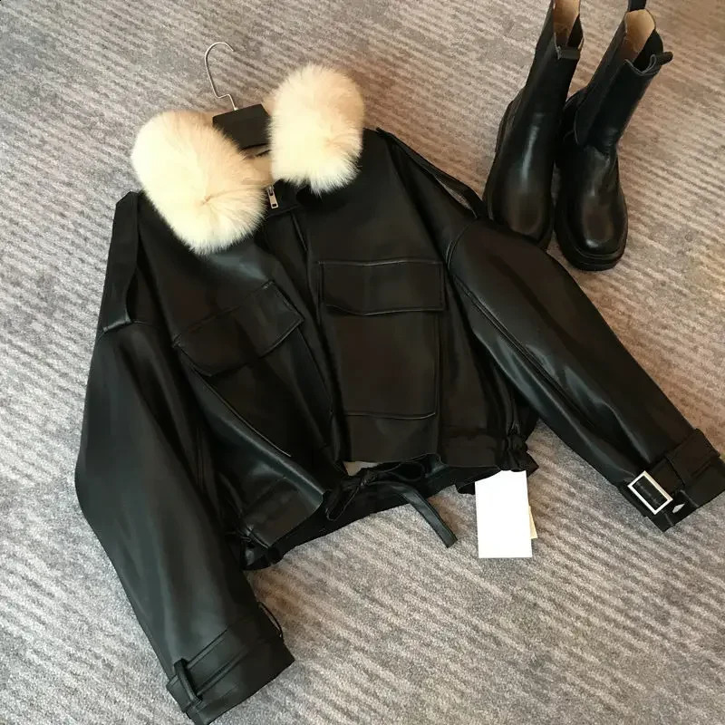 AutumnWinter Velvet Thickened Leather Jacket Women Clothing Short Detachable Rabbit Fur Collar Warm Black Coat Tops 241223