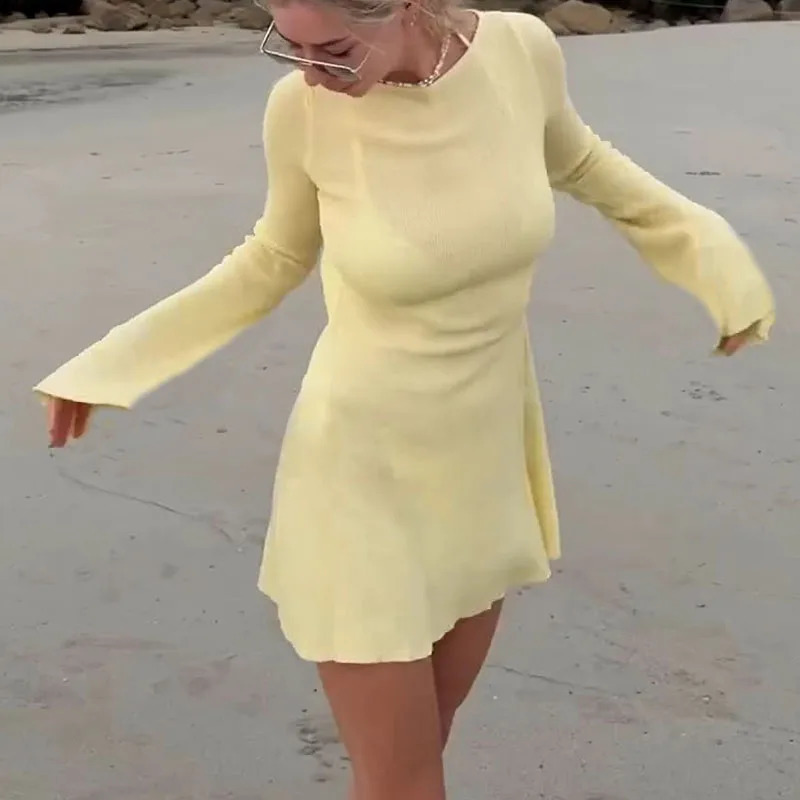 Beach style backless sexy womens elegant long sleeved slim fit short skirt Bohemian holiday summer streetwear Y2K set 241231