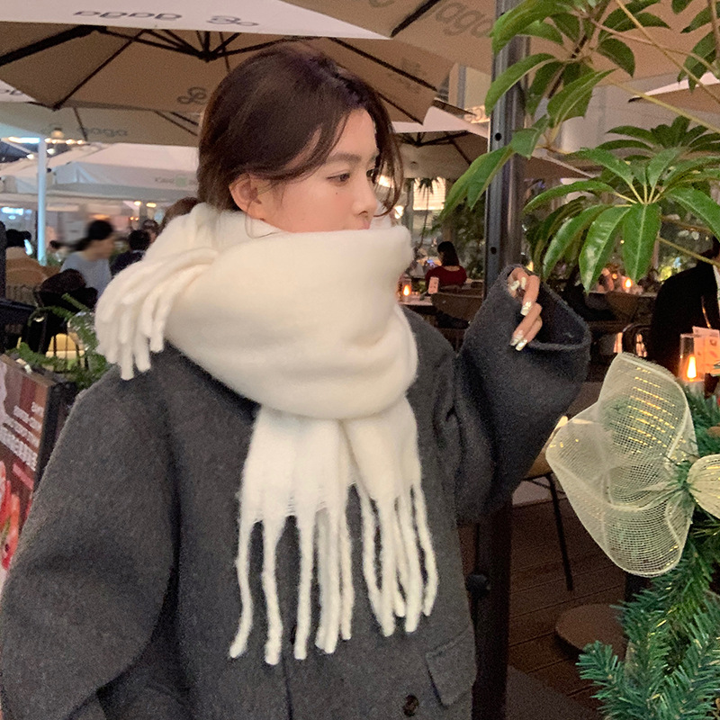 X0191 soft, thick, super comfortable, fresh, milky, pure color, versatile, thickened, tassel, advanced ins scarf for women