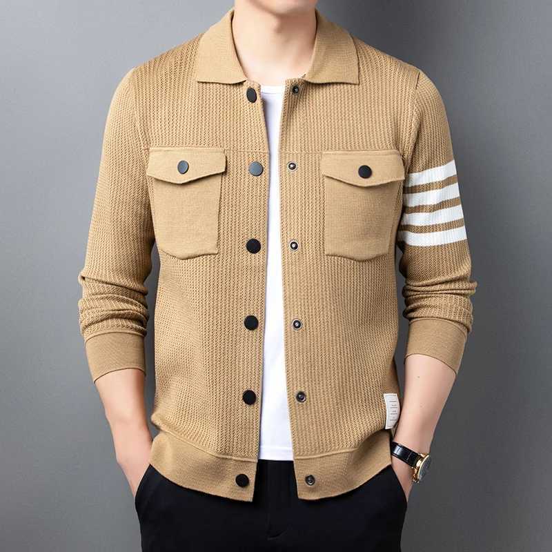 High Quality Mens cardigan sweater lapel sweater jacket autumn mens pocket product trend ultra-thin fit linear casual jacket T250102