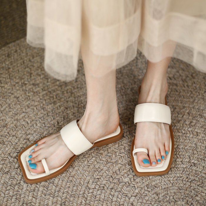 And Ddmywed Small Niche One Character With Women S Outerwear New Flat Bottomed Clip Toe Beach Shoes For Summer Low Heeled Casual Sandals Chinese Brand