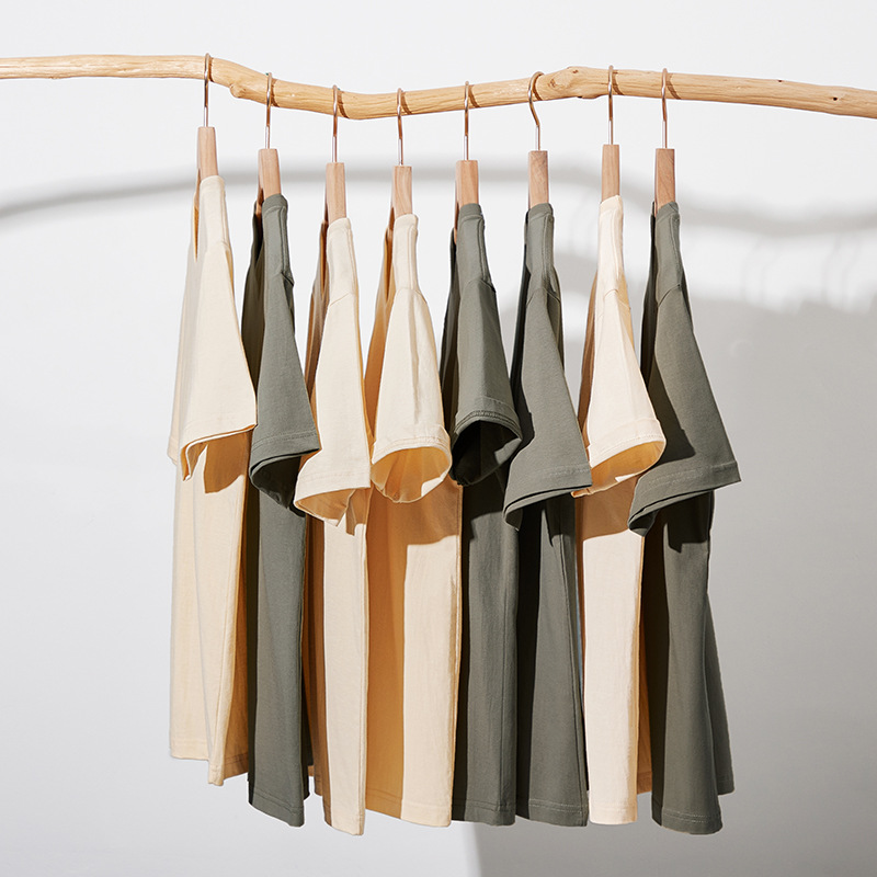 Designer T Shirt Tops T-Shirts sporty Mens Tees Trends Cotton Short Sleeves Luxurys Tshirts Clothing Street Shorts Sleeves Clothes