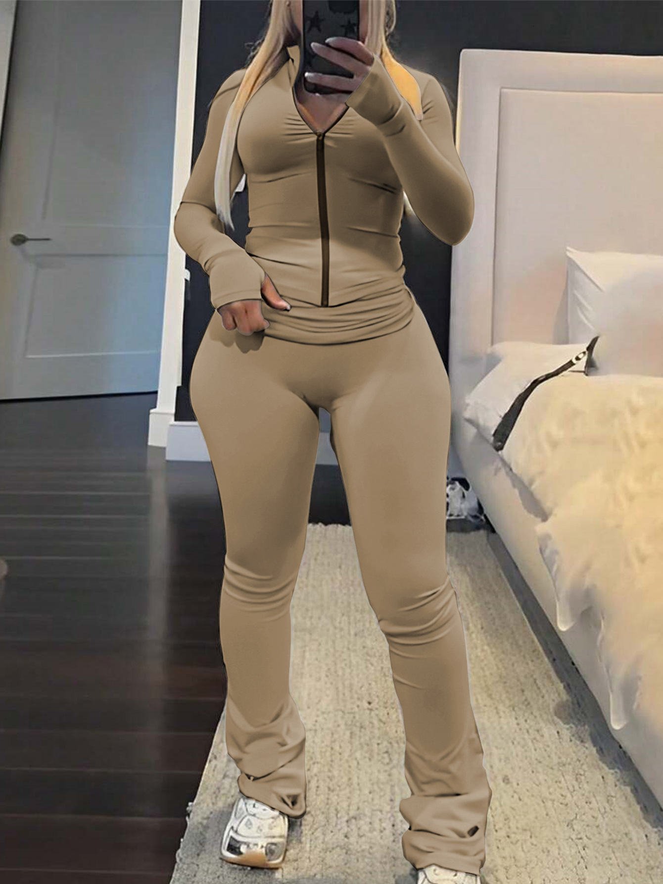 Womens Tracksuits Two Pieces Set Designer 2025 New Fashion Cardigan Zipper Small Stand Collar Casual Slim Fit Set 7 Colours