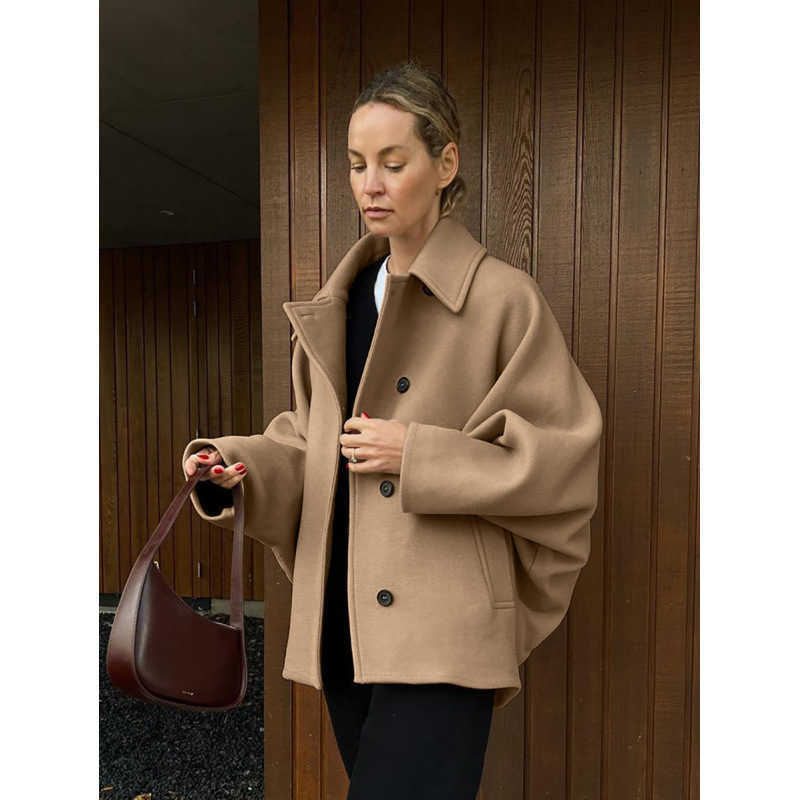 Autumn Fashion High End Brown Woolen Lapel Bat Sleeves Cardigan Coat Minimalist Commuter Womens Wear