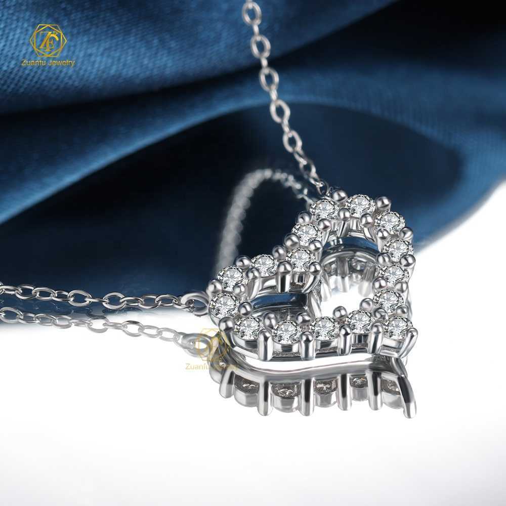 925 sterling silver heart-shaped LAB Grown Moissanite Diamond Heart necklace for Valentines Day gift jewelry