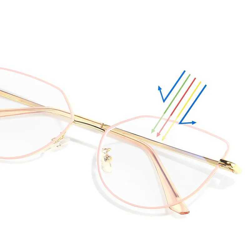 Cat Eye Flip on Sunglasses Women Anti Blue Light Glasses Frames Polarized Magnetic Clip Ladies Fashion Computer Eyeglasses 7002XJ250102