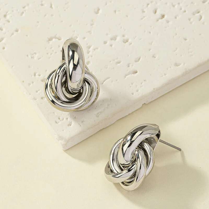 Gold SIer Color Knot Hoop for Women Fashion Shiny Plating Trendy Twist Earring Stud Cute Daily Wear Jewelry