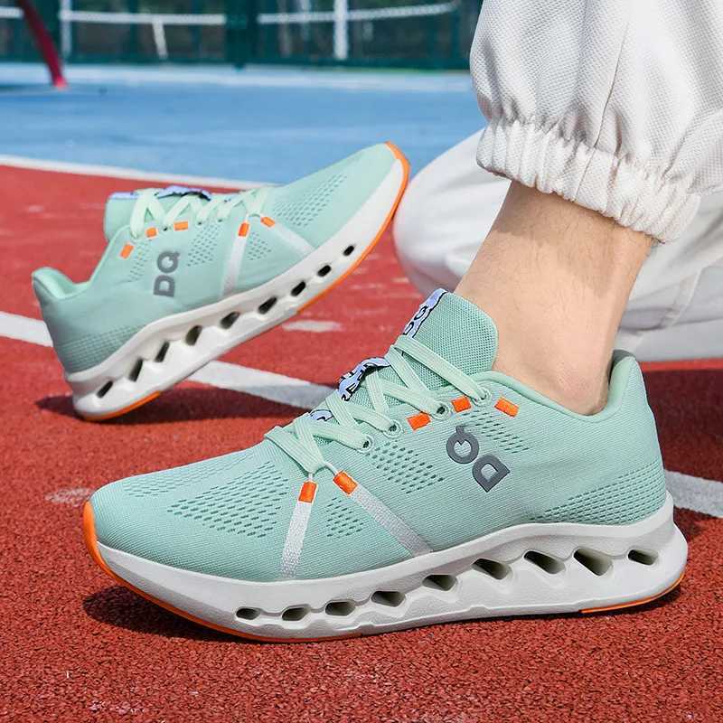 2024 New Spring/Summer Breathable Flat Bott Versatile Sports and Casual Board Shoes52 Z250513