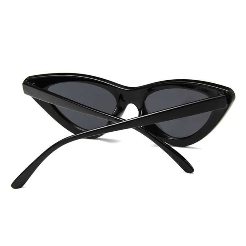 Vintage Cateye Sunglasses Woman Sexy Retro Small Cat Eye Sun Glasses Brand Designer Colorful Eyewear For Female Oculos De SolXJ250102