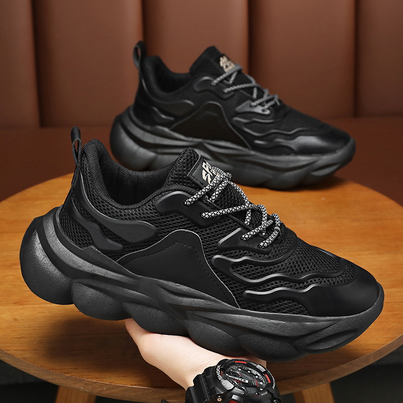 Men's shoes summer 2025 new net hollow-out breathable anti-odor increase all the harbour wind thick soled ins dad tide shoes