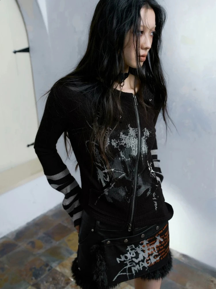 HOUZHOU Gothic Retro Punk Hoodie Womens Retro Grunge Y2k Graphic Stripe Splicing Work Zipper Triptop Spring Fashion 241231