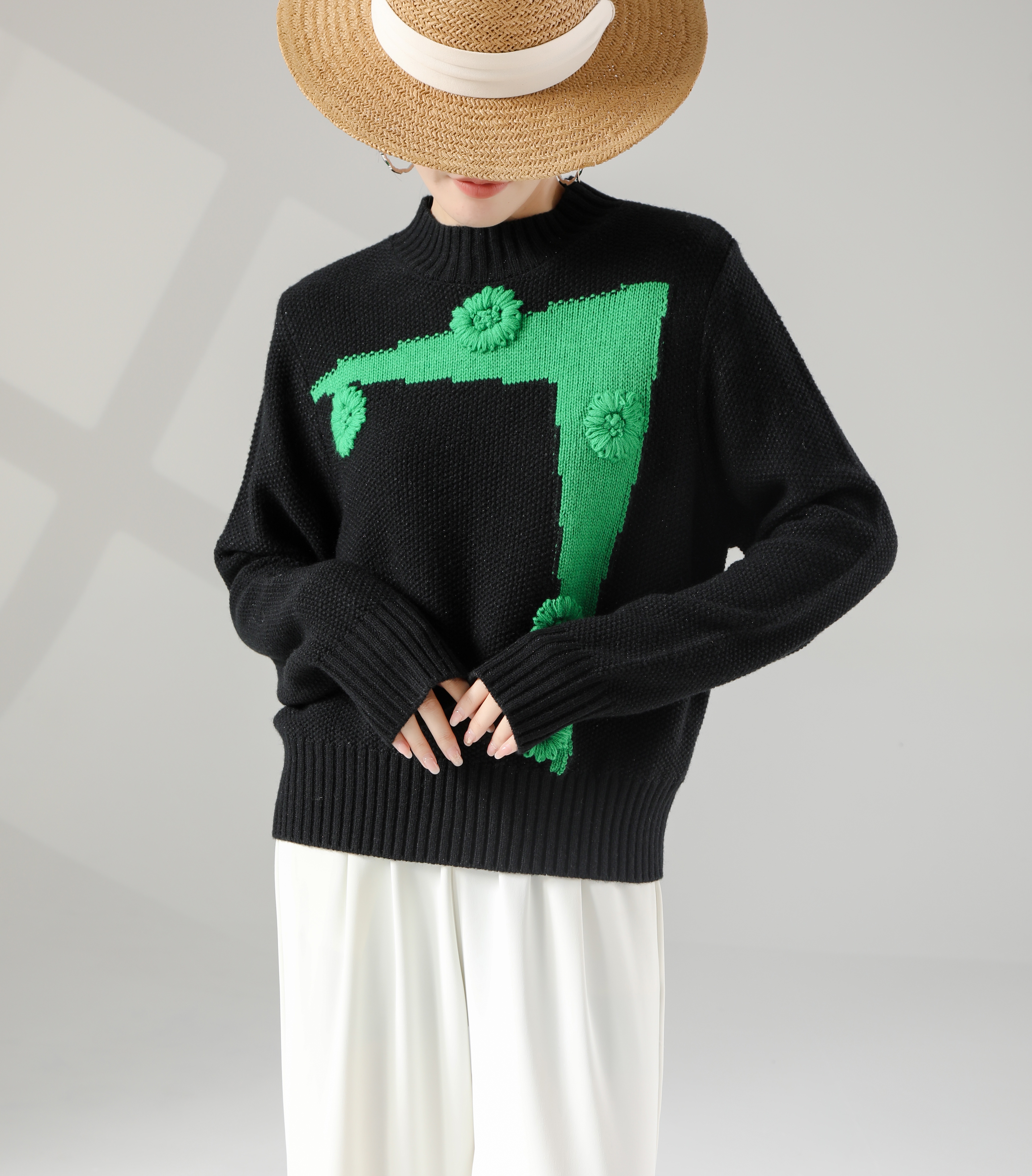 Chic Ladies' Casual Knitting Top Versatile and Cozy Everyday Garment