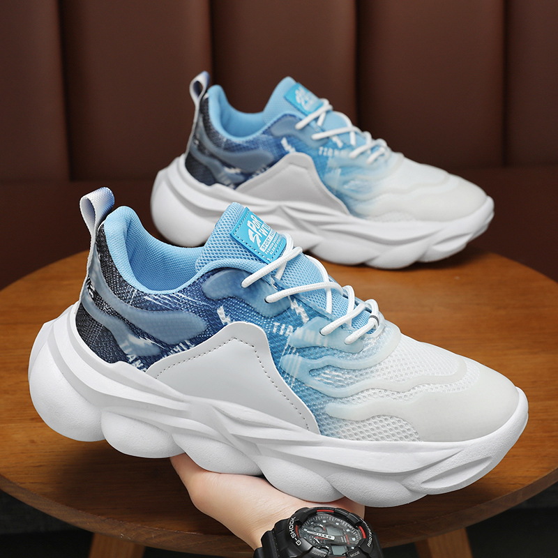 Men's shoes summer 2025 new net hollow-out breathable anti-odor increase all the harbour wind thick soled ins dad tide shoes
