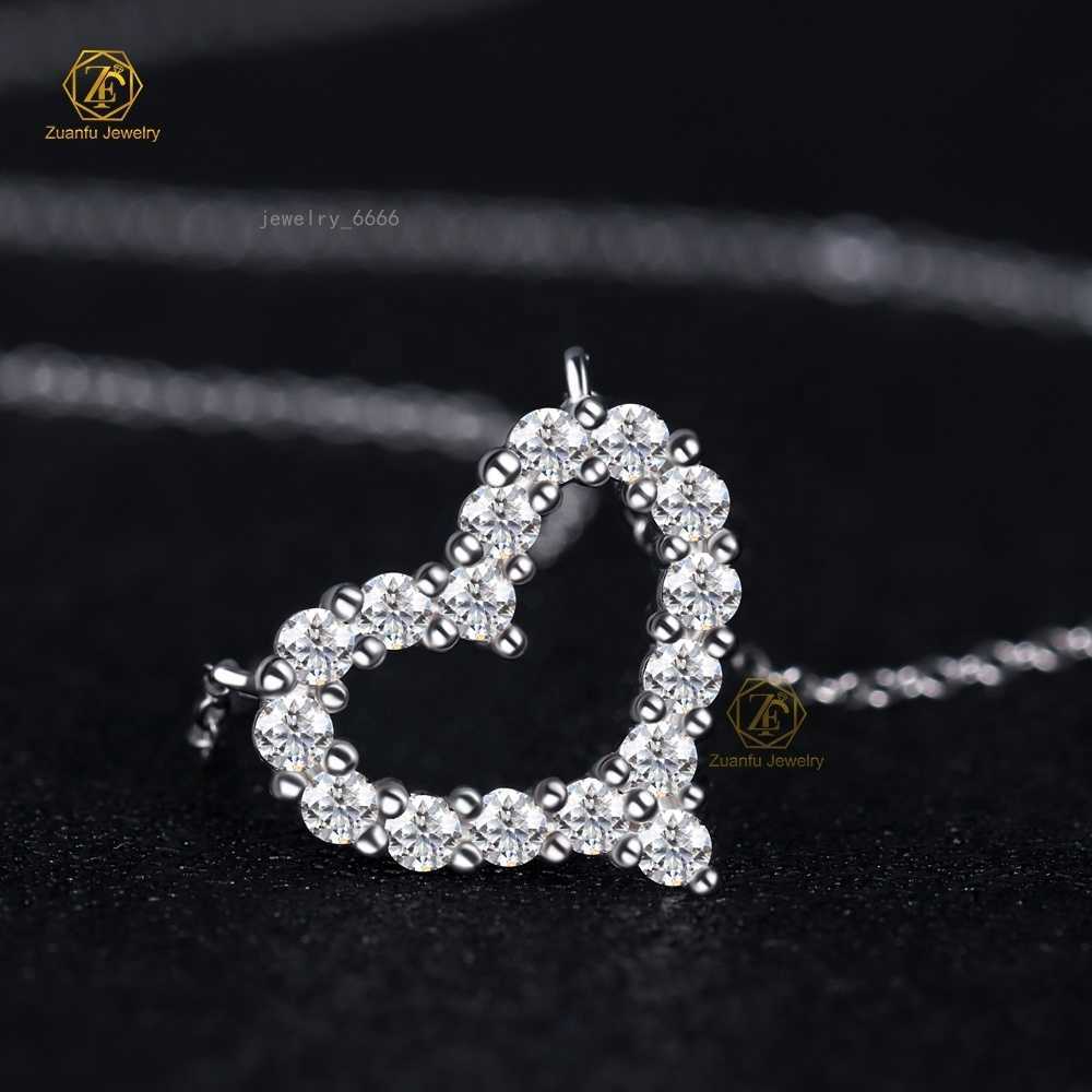925 sterling silver heart-shaped LAB Grown Moissanite Diamond Heart necklace for Valentines Day gift jewelry