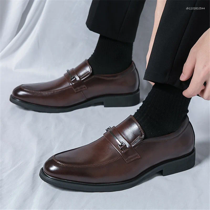 Dress Shoes Designer British Gentleman Brown Black Business Casual For Men Formal Wedding Homecoming Footwear Zapatos Hombre
