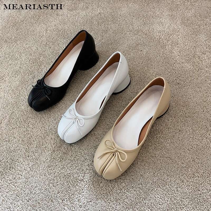 Spring Women Apricot White Soft Leather Bow Tie Front Shallow Slip On Med Heels Split Toe Pumps Girls Tabi Shoes Size 43