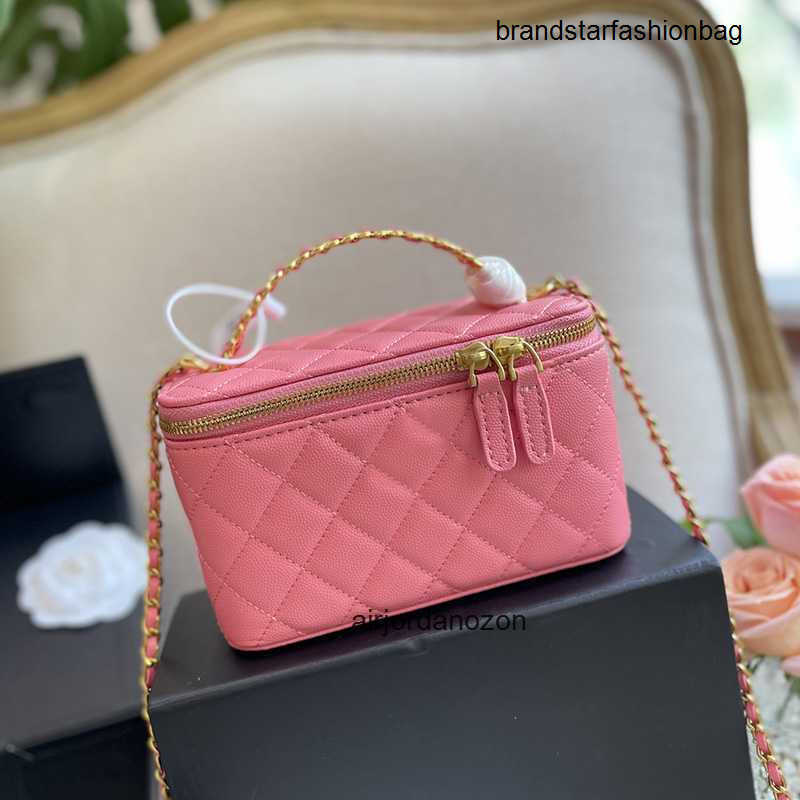Womens Classic Cavir Leather Box Trunk Vanity Bags Real Leather Calfskin Card Holder Top Letter Handle Totes GHW Crossbody Shoulder Designer Handbags 18CM