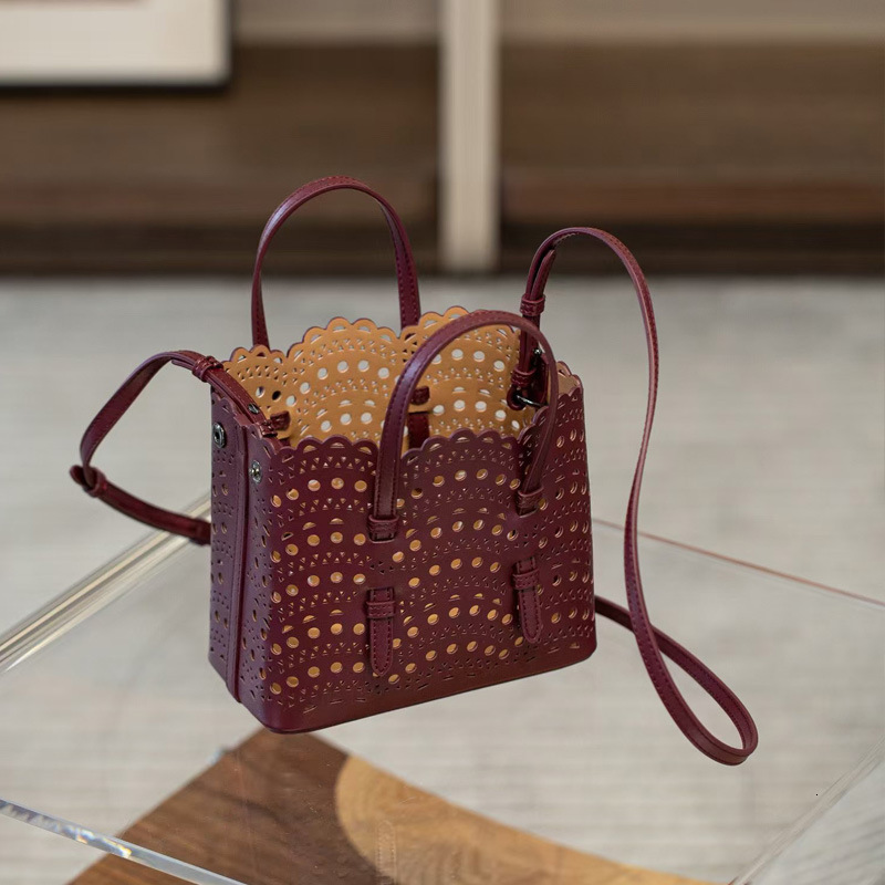 Bag New Niche Design Flower Leather Tote Single Shoulder Hollowed Out Vegetable Basket Mina Women's Bag, Cowhide Crossbody Bag