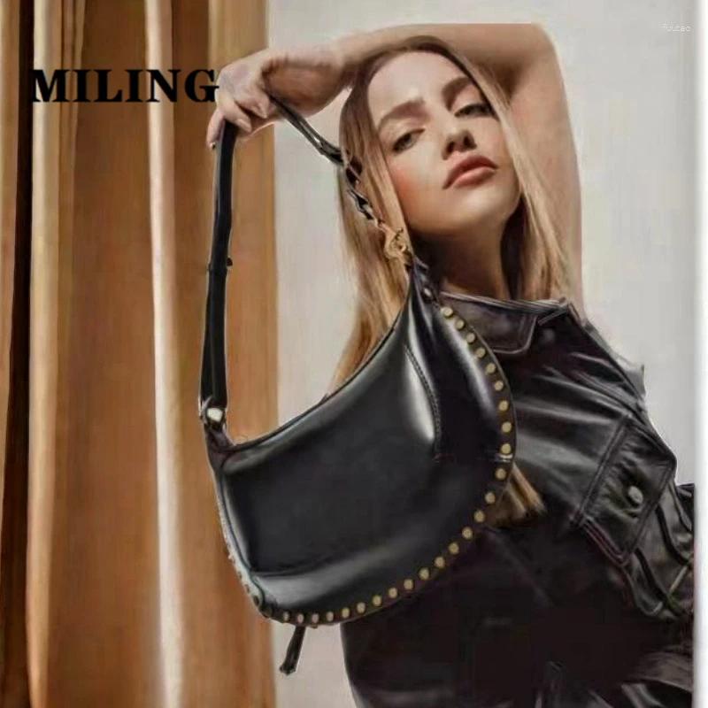 Drawstring Retro Cowhide Shoulder Bag For Women's Rivet Design Leather Hobo Fashion Crossbody With Adjust Strap