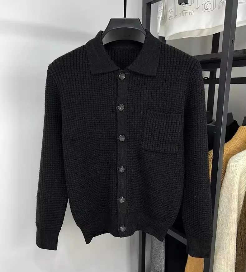 New Arrival High end waffle knit cardigan wool sweater winter new style lapel fashionable pocket Korean style knitted sweater casual solid color jacke