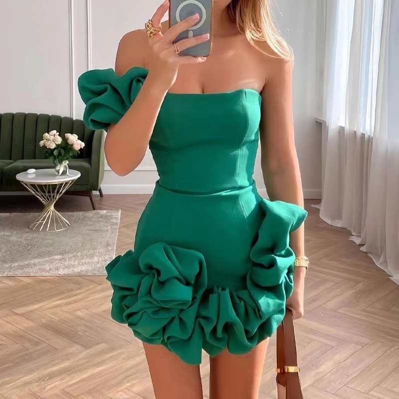 2025 Summer New Womens Dress With Ruffled Edges And Flower Buds Waist Cinched Dress One Shoulder Strapless And Hip Hugging Skirt