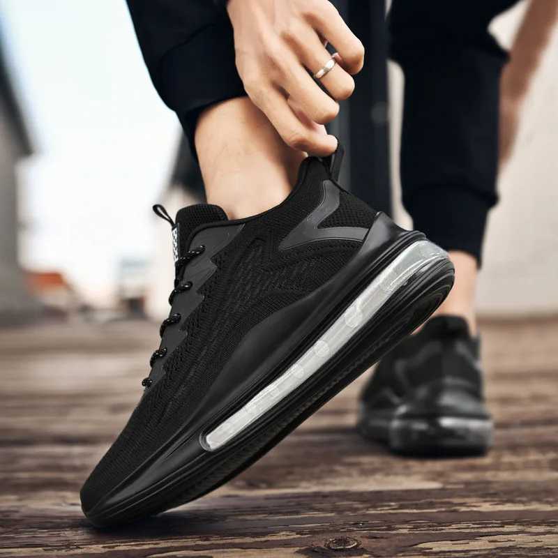 Mens running shoes lace-up casual shoes universal outdoor simple hiking shoes lightweight breathable sports shoesC250325