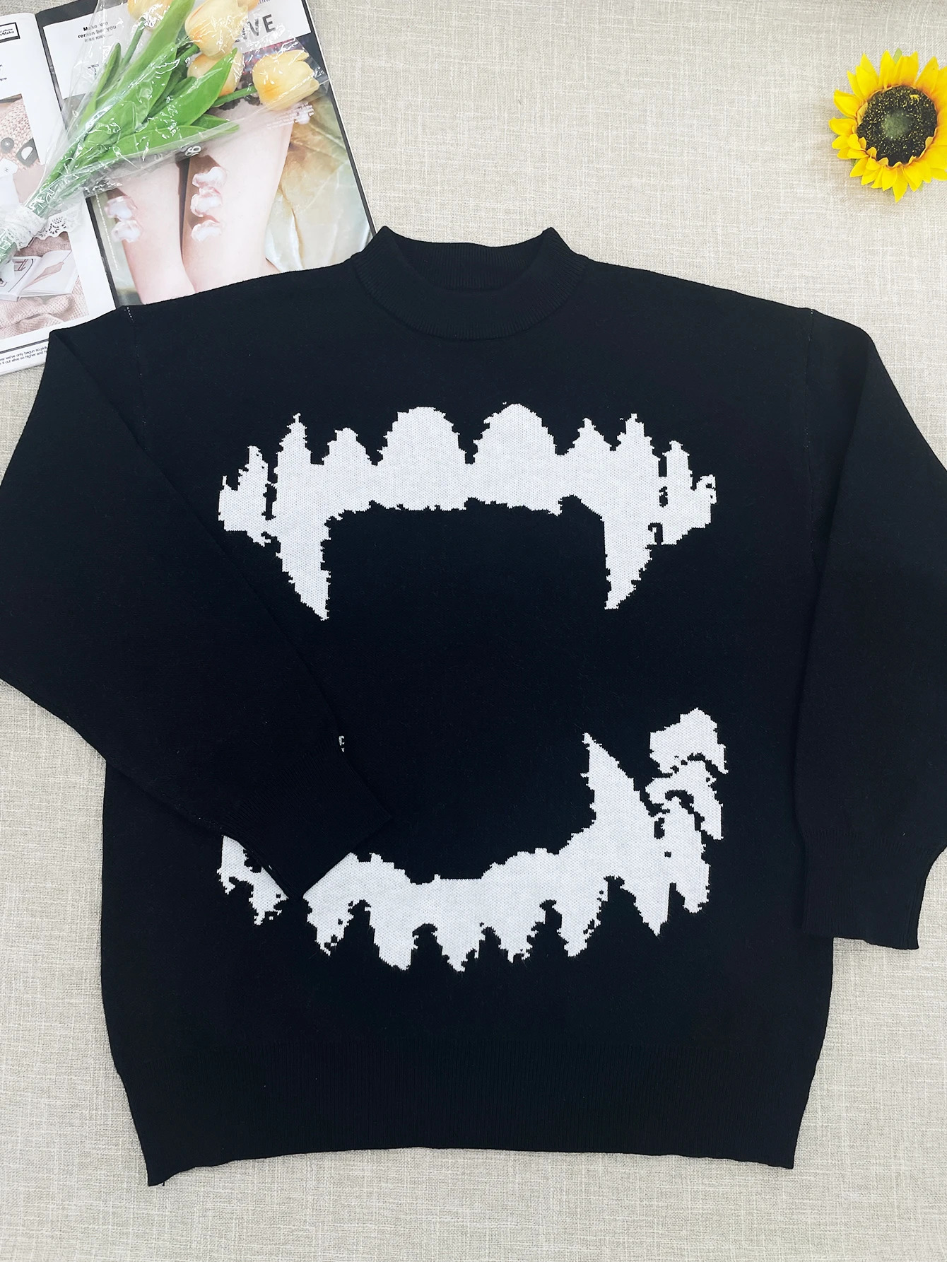 2024 Y2K Retro Sweater In Autumn And Winter Y2K Teeth Marks Pattern Sweater Winter Harajuku Sweater Unisex Aesthetic Clothes 241231