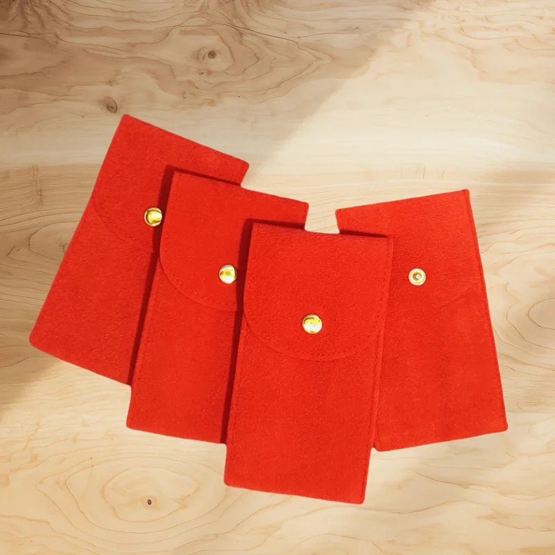 Customize Top Cartr Travel Velvet Bag Case Red Men Woman Watch Box Wristwatch Jewelry Storage Display Box with Paper Card 250102