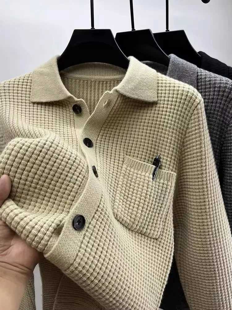 New Arrival High end waffle knit cardigan wool sweater winter new style lapel fashionable pocket Korean style knitted sweater casual solid color jacke