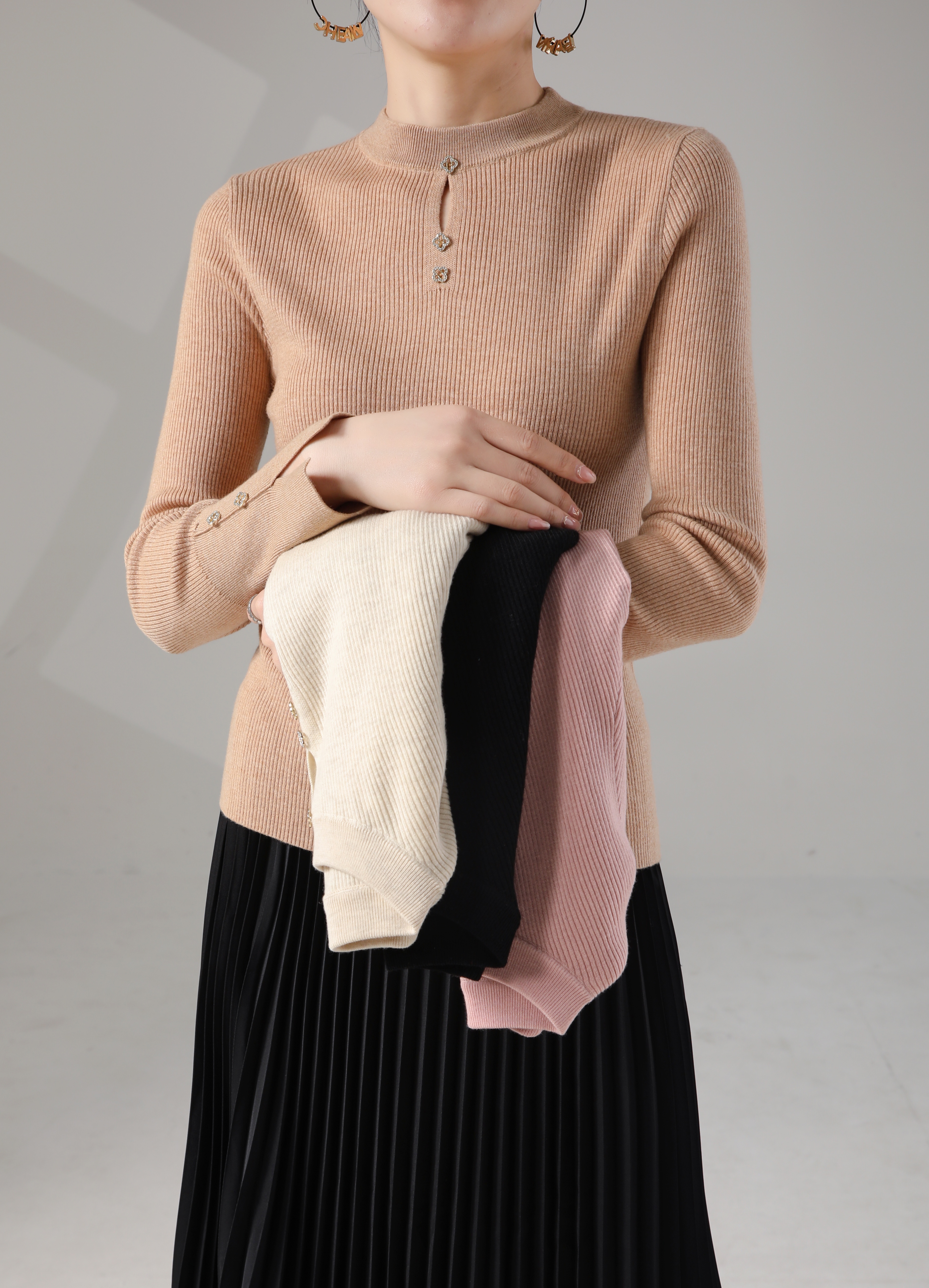 Women's Knit Sweater - Cozy & Stylish Pullover for Everyday Wear