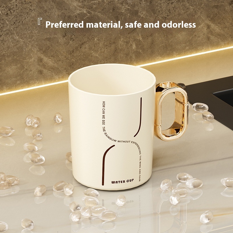 New Model Luxurious Toothbrush and Cup Holder