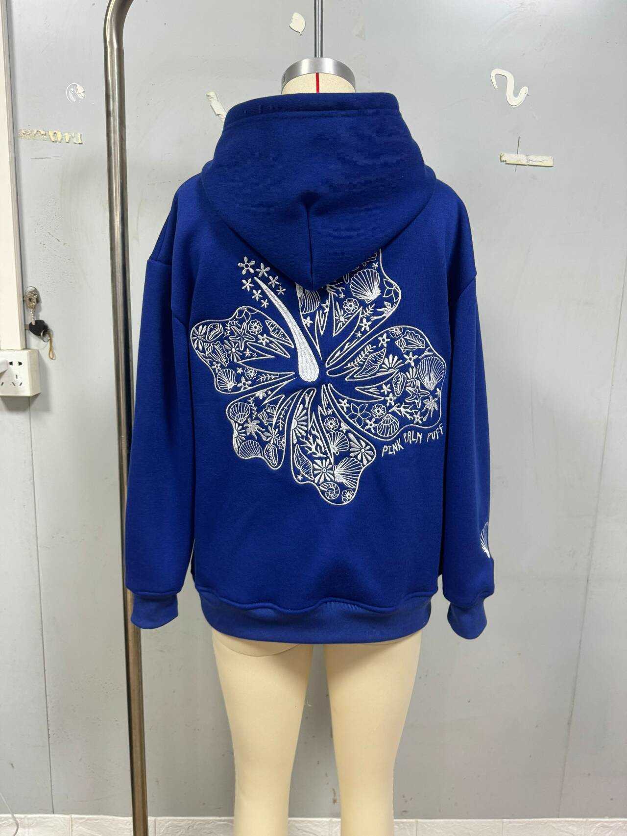 Fashion Casual Embroidered Hoodie Embroidery