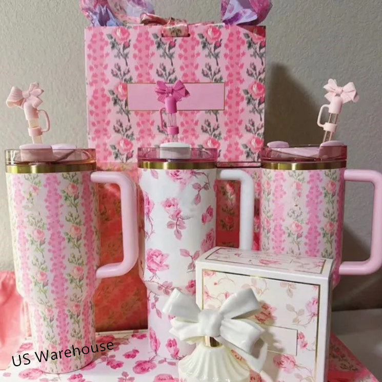 US Warehouse 40oz 14oz Tumblers With Bow Cap LOVE SHACK FANCY Cups Christmas Limited Mug Ruby Sweet Hearts X Target Exclusive Red Valentine Gift 1.2