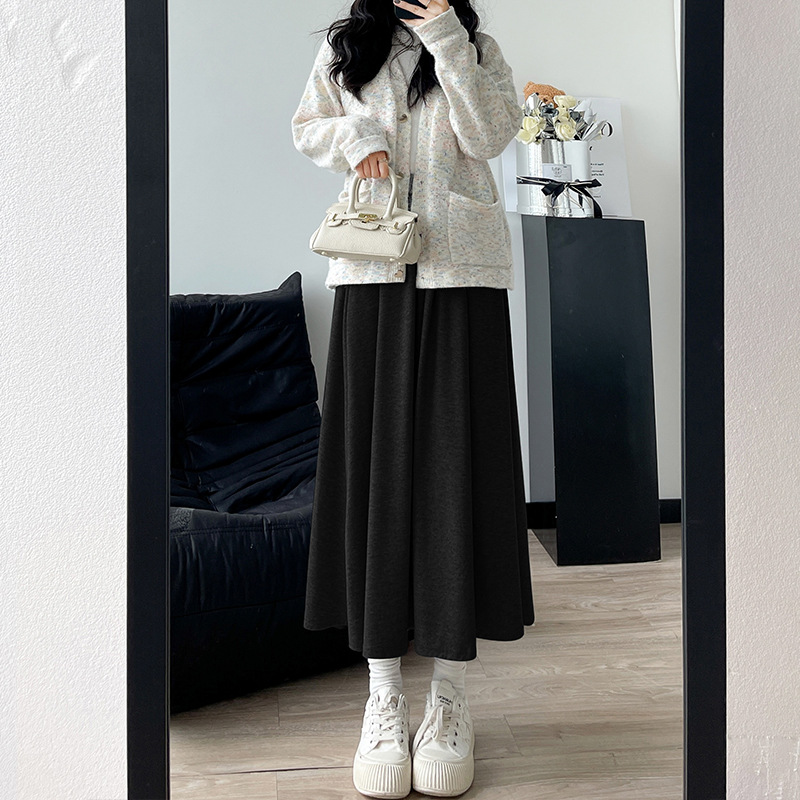 B8210 Spring and Autumn 2024 new slim drape a-line Yamamoto umbrella skirt medium-length lazy skirt