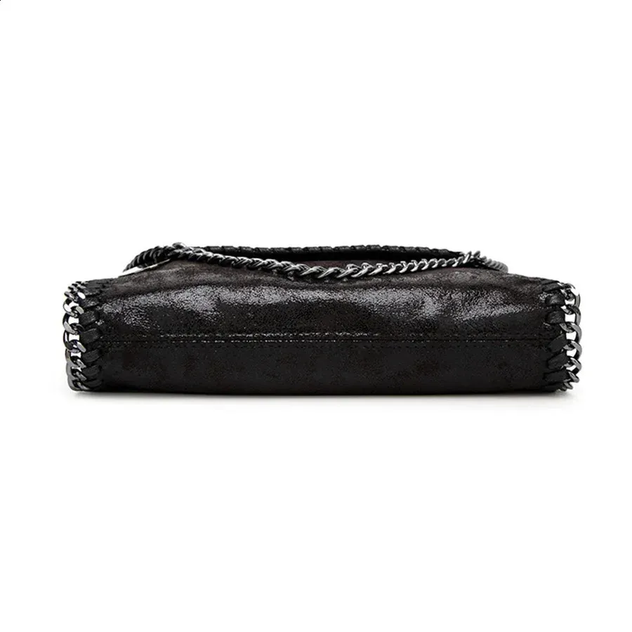 Trendy Lady's Elegant Small Flap Cross Body Bag - Versatile Chain Shoulder Messenger Style Accessory